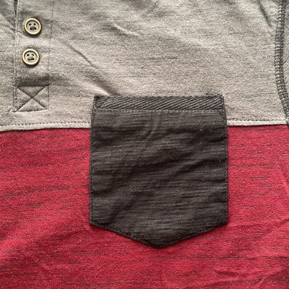 Men’s Small Long Sleeve T-Shirt - Picture 2 of 11